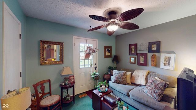 391 S Baldwin Street, Bargersville, IN 46106