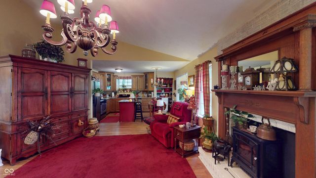 391 S Baldwin Street, Bargersville, IN 46106