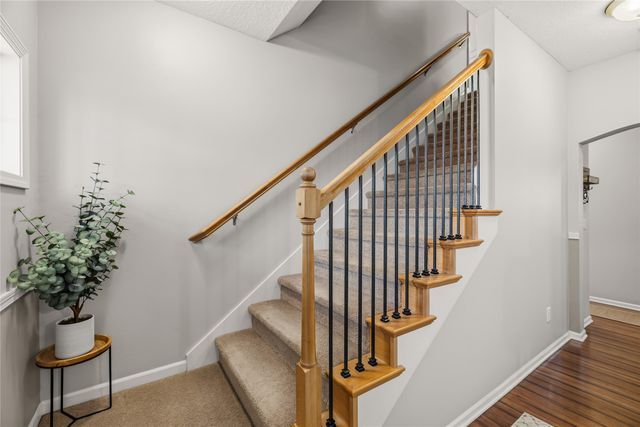 6572 NE 9th Court, Des Moines, IA 50313