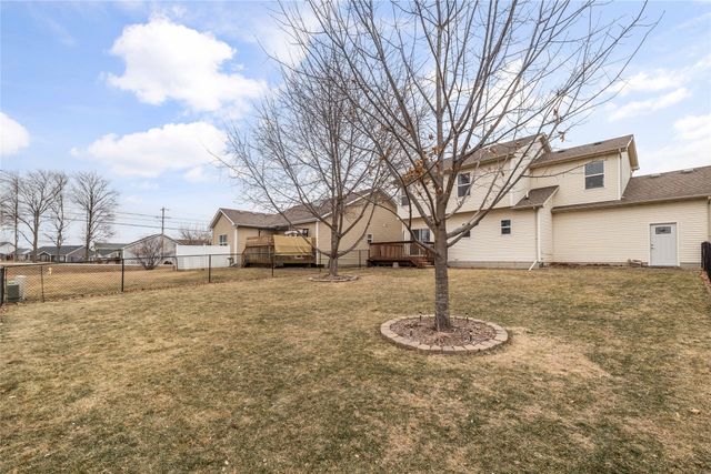 6572 NE 9th Court, Des Moines, IA 50313