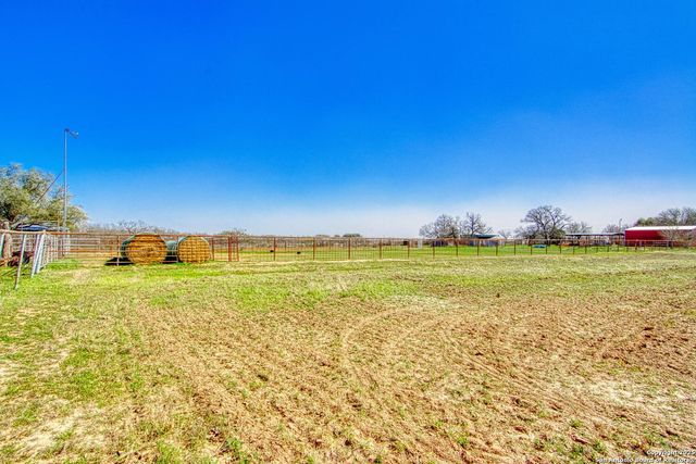 12157 FM 775, La Vernia, TX 78121