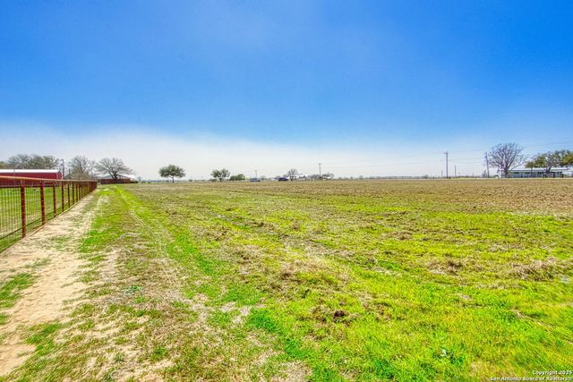 12157 FM 775, La Vernia, TX 78121