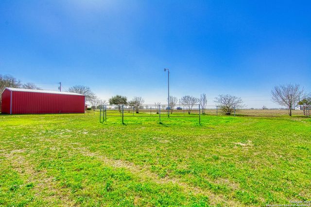 12157 FM 775, La Vernia, TX 78121