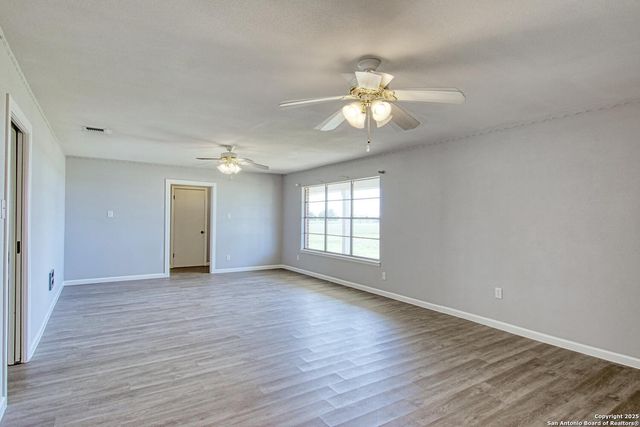 12157 FM 775, La Vernia, TX 78121