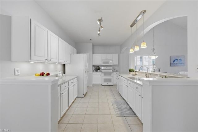 2657 Majesty LN, Virginia Beach, VA 23456