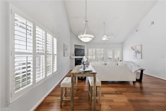 2657 Majesty LN, Virginia Beach, VA 23456