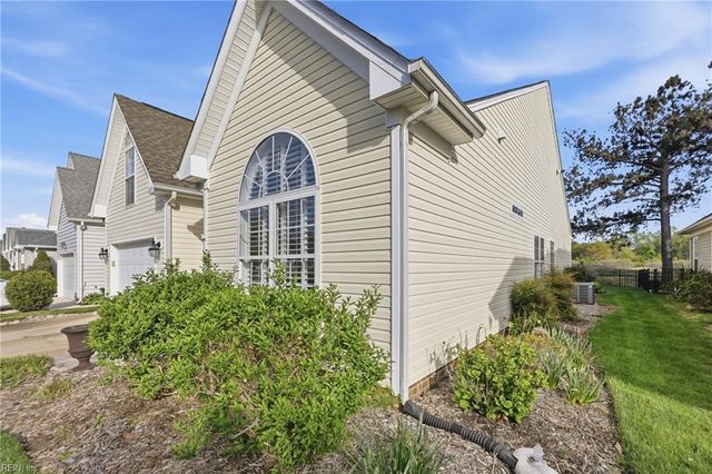 2657 Majesty LN, Virginia Beach, VA 23456