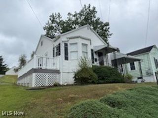 2504 New York Avenue, Parkersburg, WV 26101