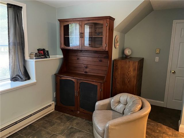 12 Mautucket Road, South Kingstown, RI 02879