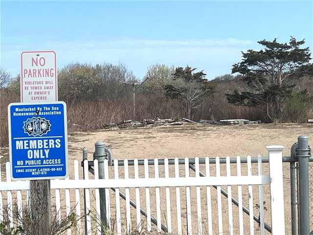 12 Mautucket Road, South Kingstown, RI 02879