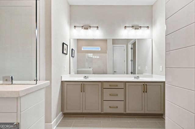 6799 Welcome Road, Flowery Branch, GA 30542