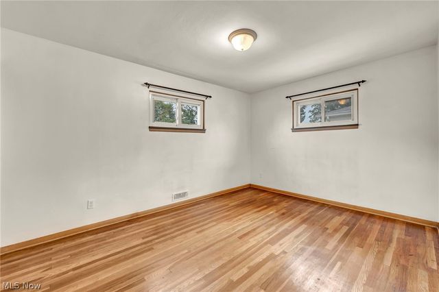 11301 Aaron Drive, Parma, OH 44130