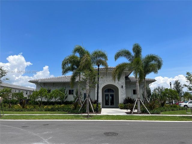 2628 SE 19th St, Homestead, FL 33035