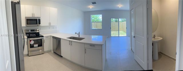 2628 SE 19th St, Homestead, FL 33035