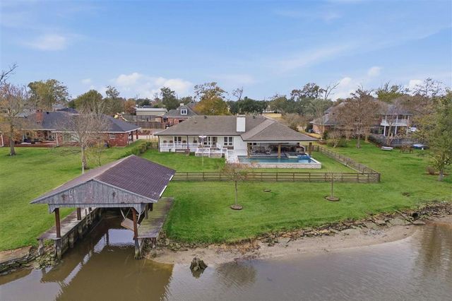 3829 Burgoyne Drive, Lake Charles, LA 70605