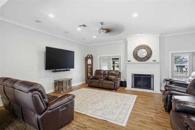 3829 Burgoyne Drive, Lake Charles, LA 70605