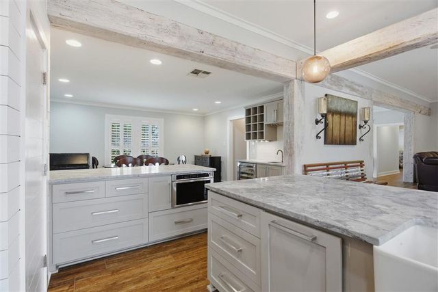 3829 Burgoyne Drive, Lake Charles, LA 70605