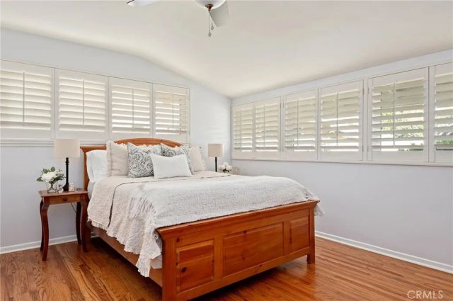 11917 Paso Robles, Granada Hills, CA 91344