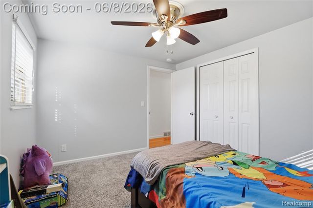 6218 Mckenzie Drive, Flint, MI 48507