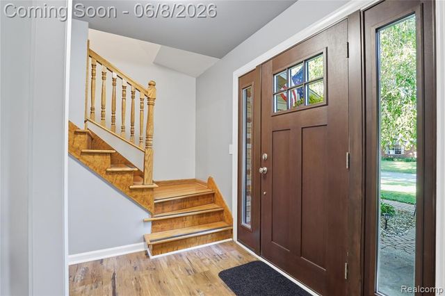 6218 Mckenzie Drive, Flint, MI 48507