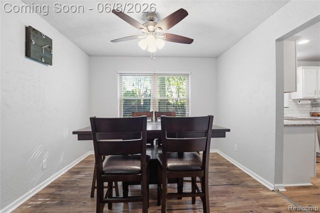 6218 Mckenzie Drive, Flint, MI 48507