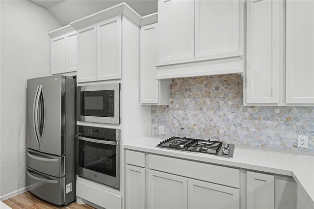 31527 Splitting Willow Way, Fulshear, TX 77441