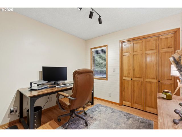 21645 Ne MCCORMICK HILL Rd, Hillsboro, OR 97123