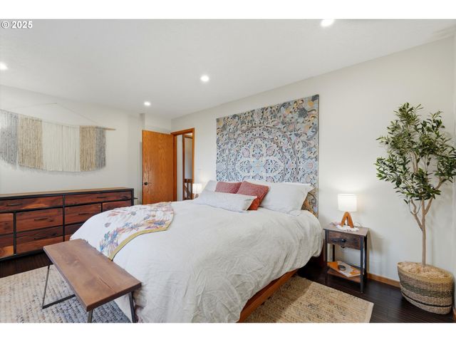 21645 Ne MCCORMICK HILL Rd, Hillsboro, OR 97123