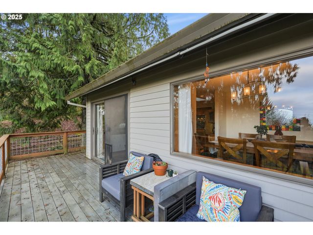 21645 Ne MCCORMICK HILL Rd, Hillsboro, OR 97123