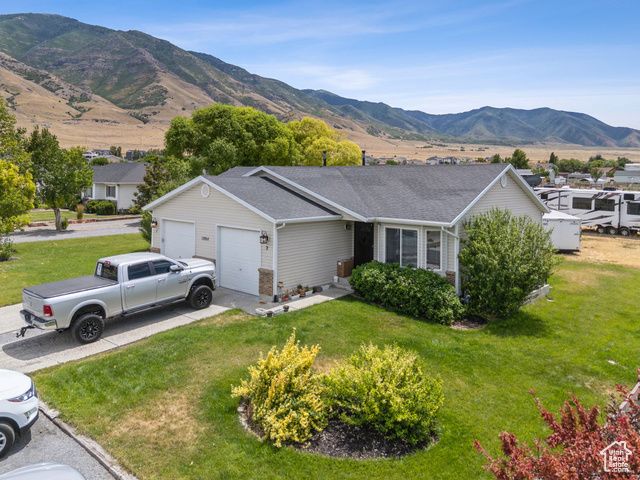 1884 E SHEPARD LN, Lake Point, UT 84074