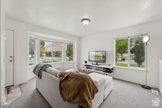 1884 E SHEPARD LN, Lake Point, UT 84074