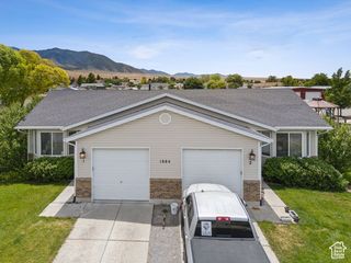 1884 E SHEPARD LN, Lake Point, UT 84074