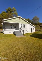 11985 Tazewell Road, Coeburn, VA 24230