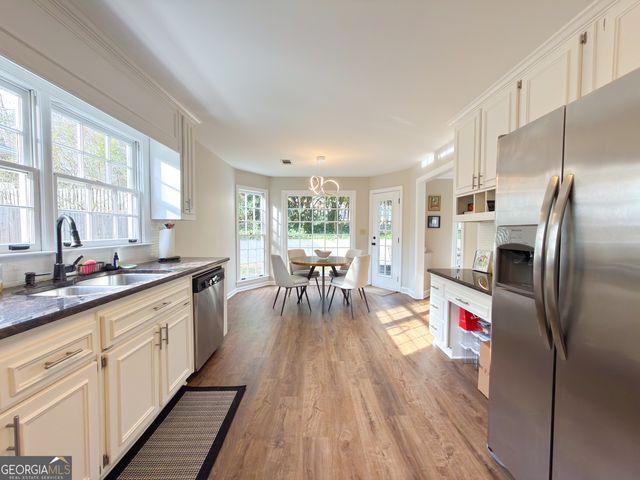 958 Bridgegate Drive NE, Marietta, GA 30068