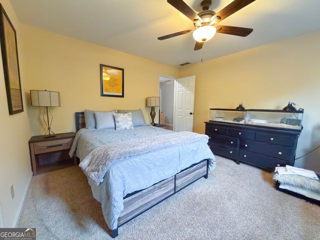 958 Bridgegate Drive NE, Marietta, GA 30068