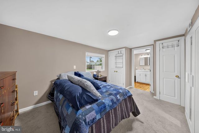 1127 GREENTREE RD, Newark, DE 19713