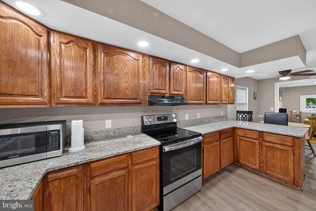 1127 GREENTREE RD, Newark, DE 19713