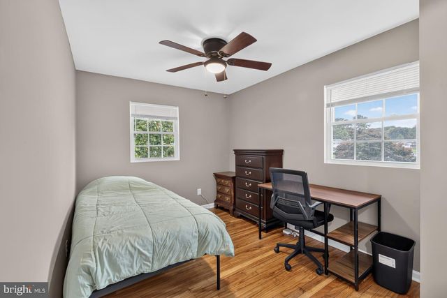 1127 GREENTREE RD, Newark, DE 19713