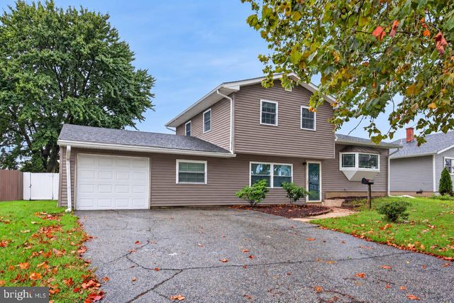 1127 GREENTREE RD, Newark, DE 19713