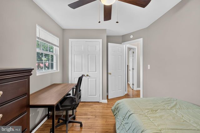 1127 GREENTREE RD, Newark, DE 19713