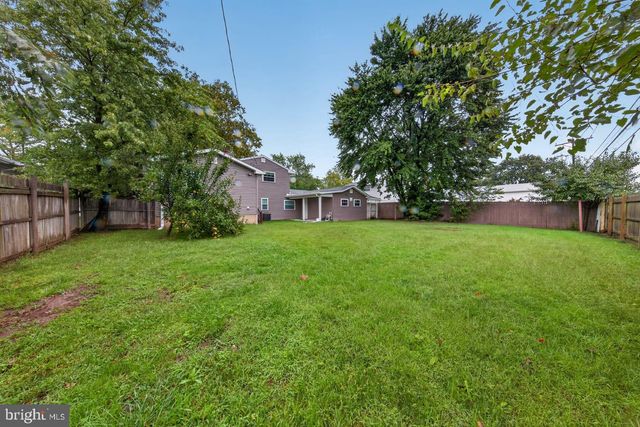 1127 GREENTREE RD, Newark, DE 19713