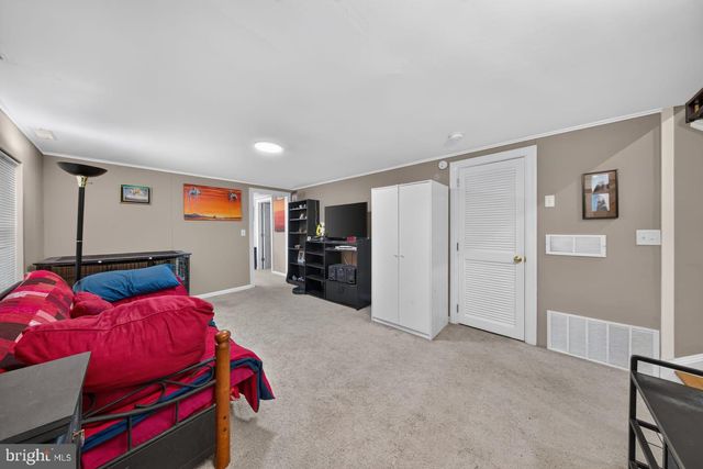 1127 GREENTREE RD, Newark, DE 19713