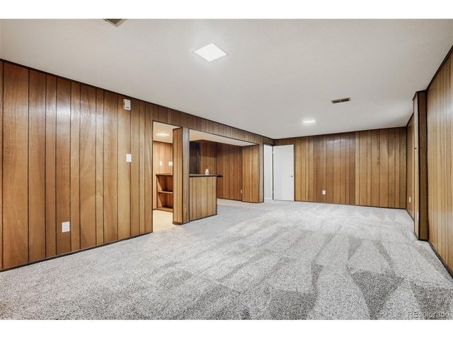 1182 Nucla St, Aurora, CO 80011