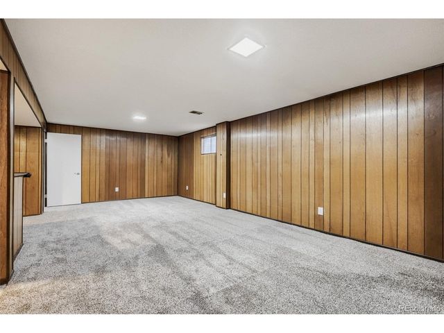 1182 Nucla St, Aurora, CO 80011