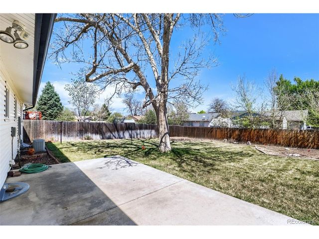 1182 Nucla St, Aurora, CO 80011