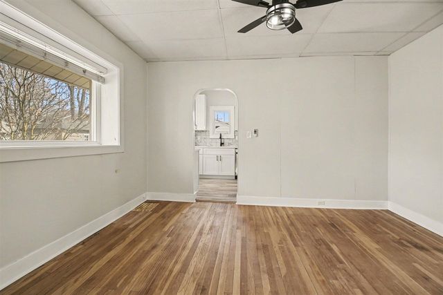 4 Elmwood Street, Grand Rapids, MI 49505