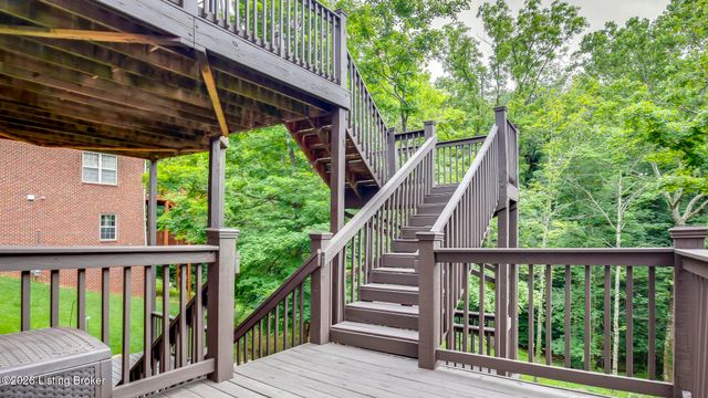 10525 Championship Ct, Prospect, KY 40059