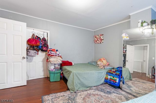 353 Fay Ave, Elizabeth City, NJ 07202