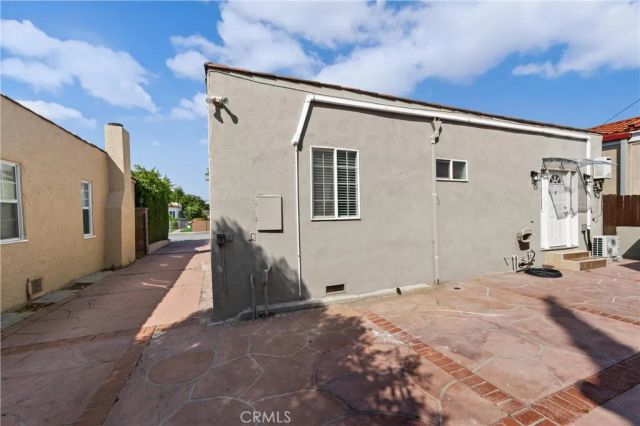 1960 Chariton Street, Los Angeles, CA 90034