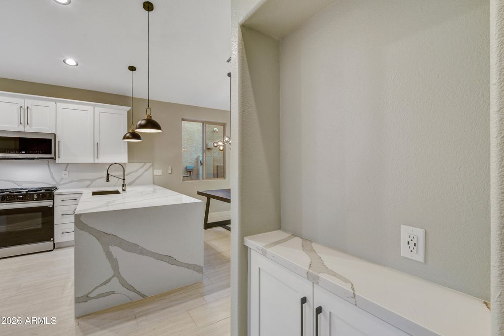 Image 11 of property listing at 4167 E Hallihan Drive, Cave Creek, AZ 85331